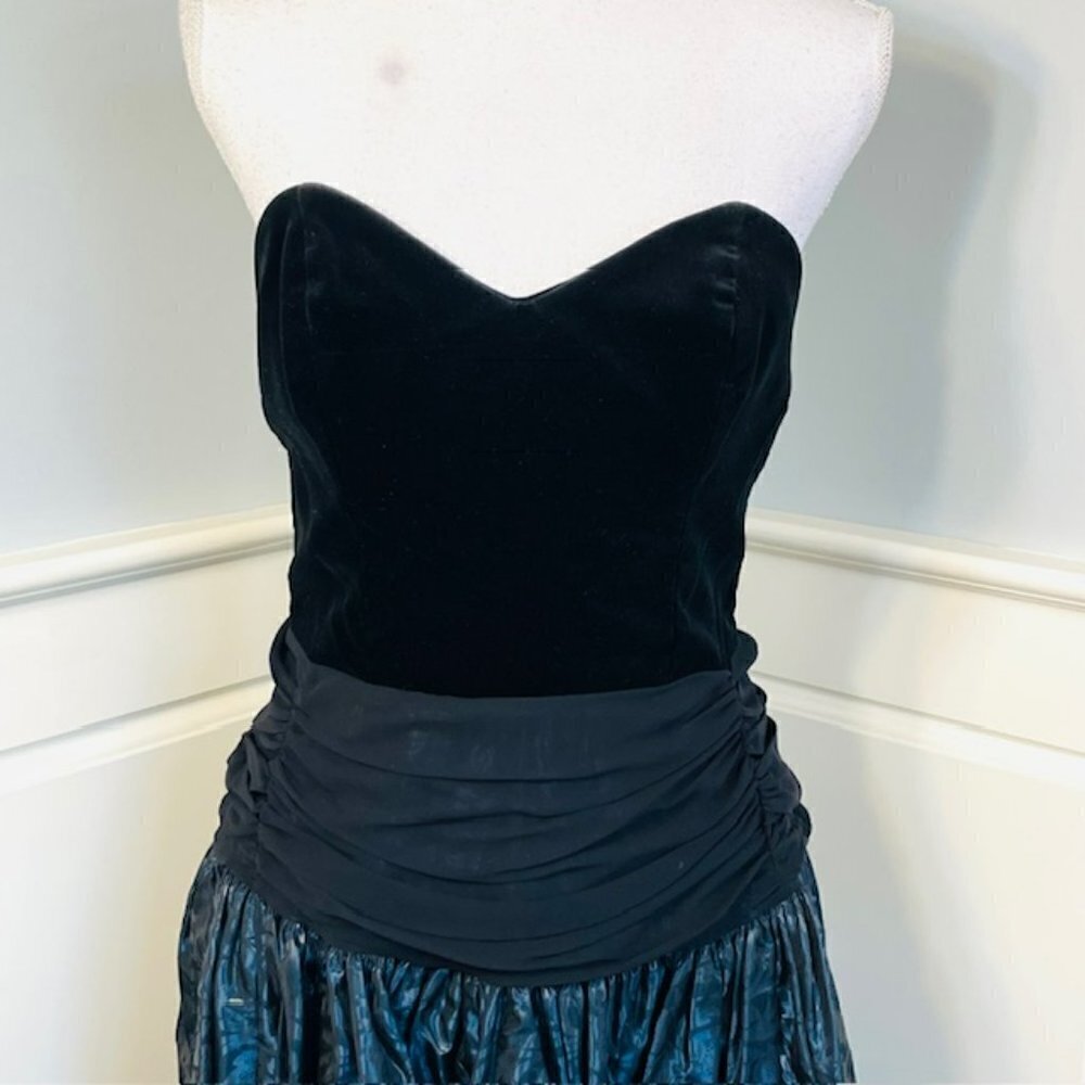 Laura Ashley Vintage Formal Evening Gown Velvet & Taffeta Small/Medium - Picture 2 of 10